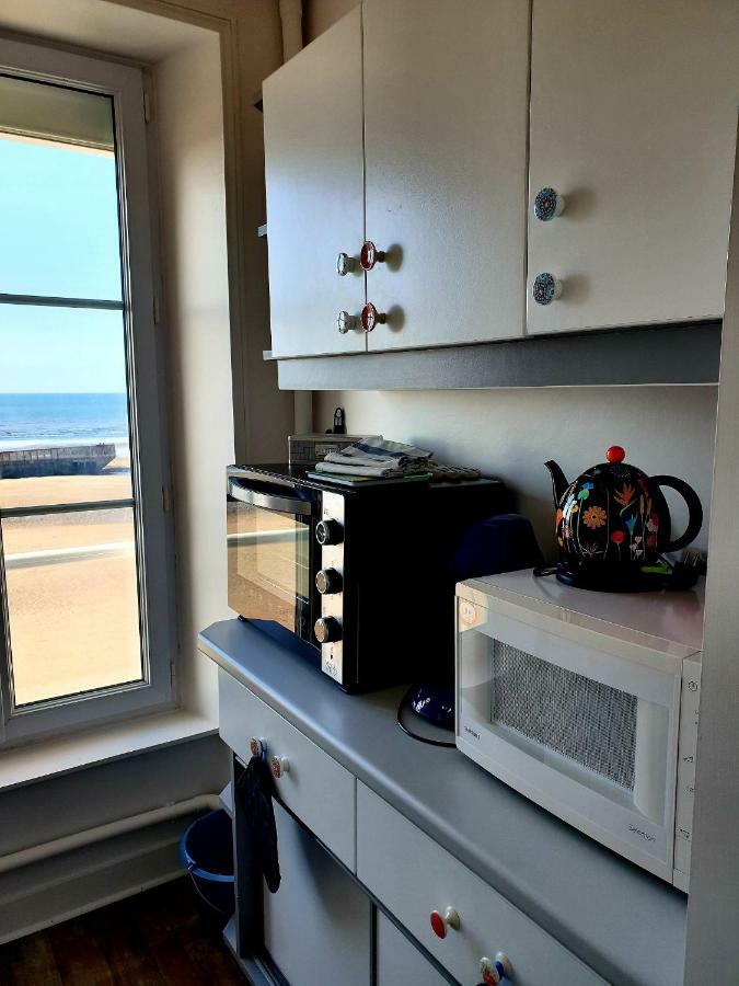 Appartement Sur La Plage 4 Personnes Arromanches-les-Bains Exterior foto