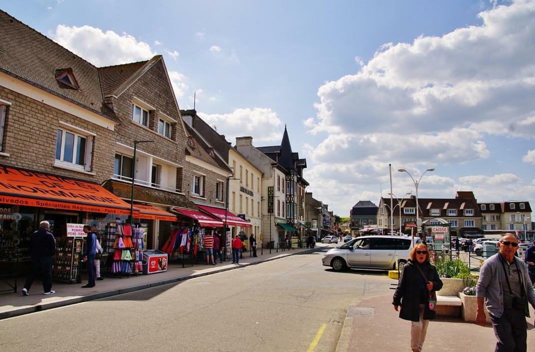 Appartement Sur La Plage 4 Personnes Arromanches-les-Bains Exterior foto